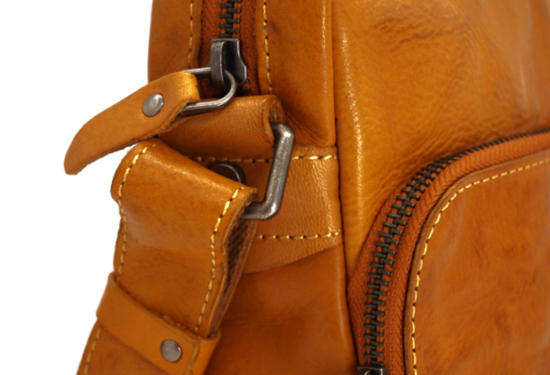 full grain leather shoulder handbag for work, travel, casual use