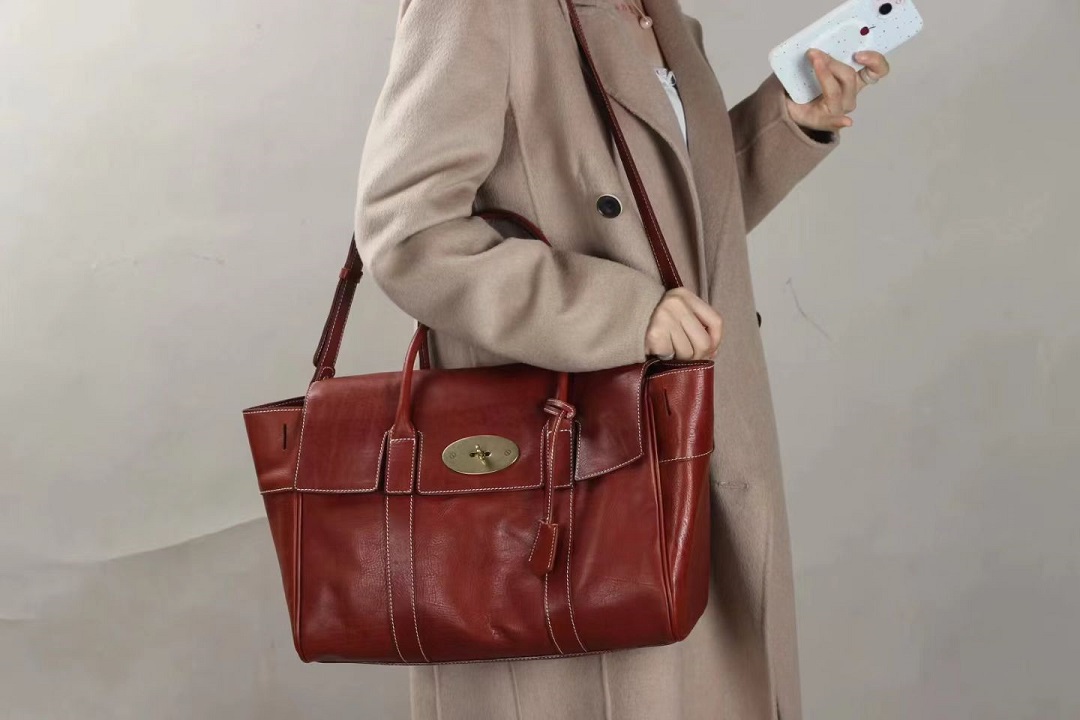 vegetable tanned oil leather business bag for women